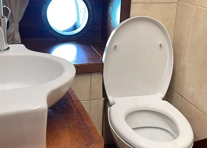 Båthotell Gulet - Cello The 3rd